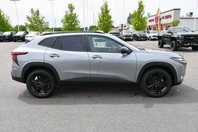 2025 Chevrolet Trax, $27085. Photo 7