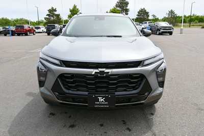 2025 Chevrolet Trax, $27085. Photo 9