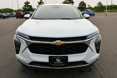 2025 Chevrolet Trax, $24485. Photo 11