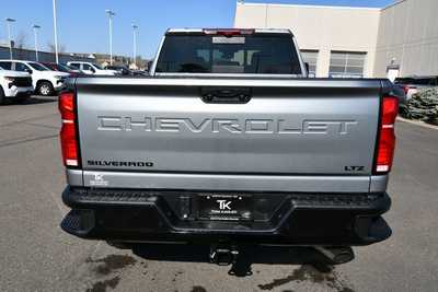 2025 Chevrolet 3500 Crew Cab, $70435. Photo 6