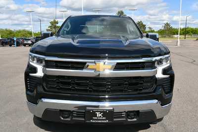 2025 Chevrolet 1500 Crew Cab, $52660. Photo 10