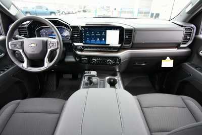 2025 Chevrolet 1500 Crew Cab, $52660. Photo 3