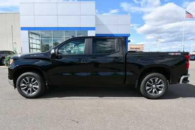 2025 Chevrolet 1500 Crew Cab, $52660. Photo 4