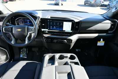 2025 Chevrolet 1500 Crew Cab, $52660. Photo 3
