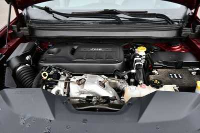 2019 Jeep Cherokee, $16750. Photo 12