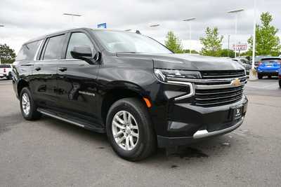 2023 Chevrolet Suburban, $45750. Photo 10