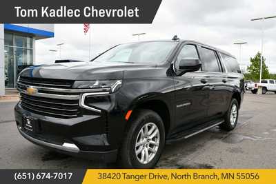 2023 Chevrolet Suburban, $45750. Photo 1