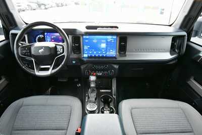 2022 Ford Bronco, $41000. Photo 3