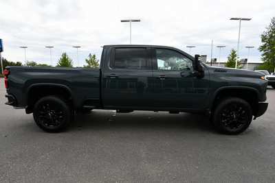 2025 Chevrolet 3500 Crew Cab, $71100. Photo 7
