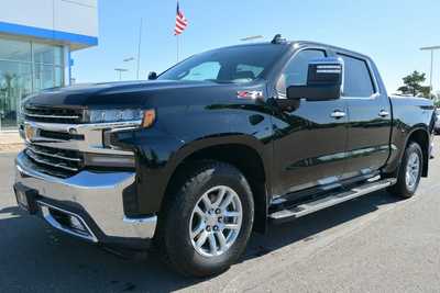 2022 Chevrolet 1500 Crew Cab, $36750. Photo 2