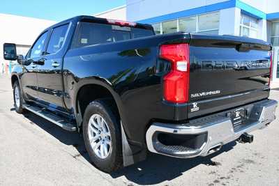 2022 Chevrolet 1500 Crew Cab, $36750. Photo 4