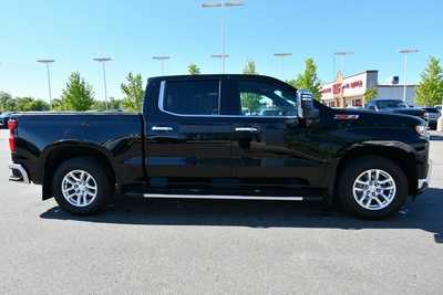 2022 Chevrolet 1500 Crew Cab, $36750. Photo 8