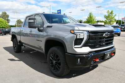 2025 Chevrolet 3500 Crew Cab, $70935. Photo 9