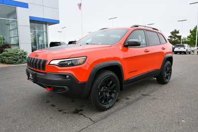 2021 Jeep Cherokee, $20900. Photo 2
