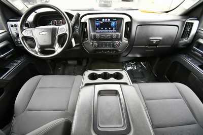 2016 Chevrolet 2500 Crew Cab, $31500. Photo 3