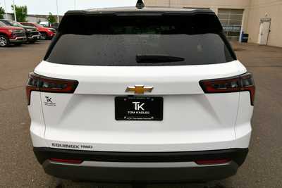 2026 Chevrolet Equinox, $34935. Photo 6