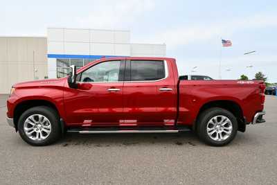 2025 Chevrolet 1500 Crew Cab, $64640. Photo 4