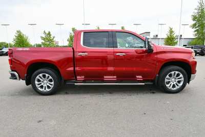 2025 Chevrolet 1500 Crew Cab, $64640. Photo 8