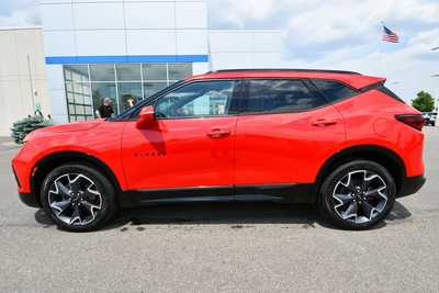 2022 Chevrolet Blazer, $36000. Photo 3