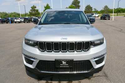 2022 Jeep Grand Cherokee, $32300. Photo 11