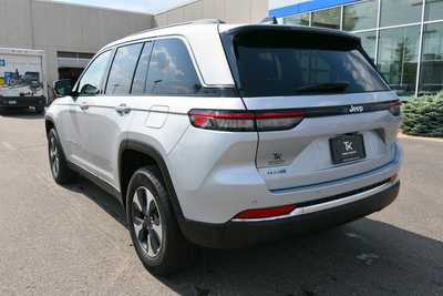 2022 Jeep Grand Cherokee, $32300. Photo 5