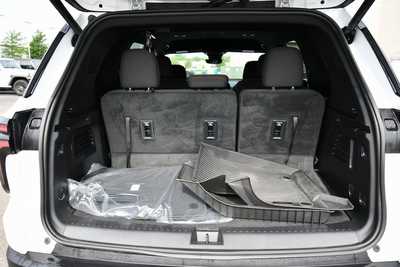 2024 Chevrolet Traverse, $47250. Photo 6