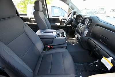 2025 Chevrolet 2500 Crew Cab, $59350. Photo 12