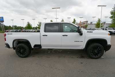 2025 Chevrolet 2500 Crew Cab, $59850. Photo 8