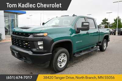 2022 Chevrolet 2500 Crew Cab, $31750. Photo 1