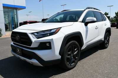 2022 Toyota RAV4, $30000. Photo 2