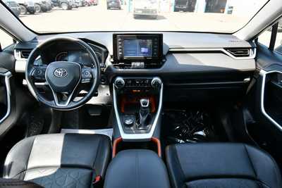 2022 Toyota RAV4, $30000. Photo 3