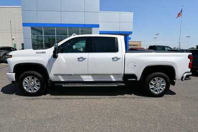 2025 Chevrolet Silverado 3500HD, $80000. Photo 4