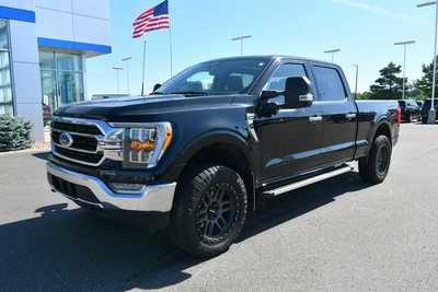 2022 Ford F150 Crew Cab, $39000. Photo 2