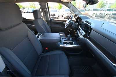 2025 Chevrolet 1500 Crew Cab, $58780. Photo 11
