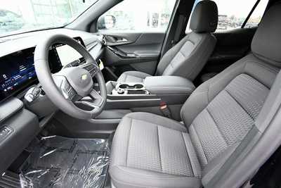 2026 Chevrolet Equinox, $29995. Photo 10
