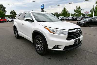2016 Toyota Highlander, $18250. Photo 10