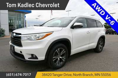 2016 Toyota Highlander, $18250. Photo 1