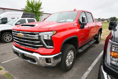 2024 Chevrolet 3500 Crew Cab, $67000. Photo 2