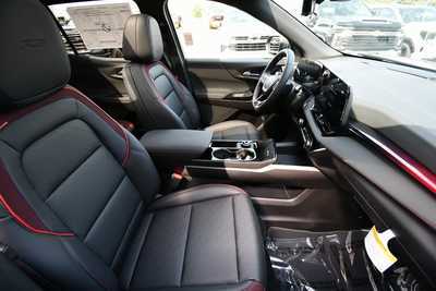 2026 Chevrolet Equinox, $37335. Photo 12