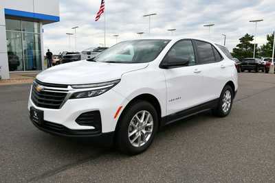 2023 Chevrolet Equinox, $23000. Photo 2