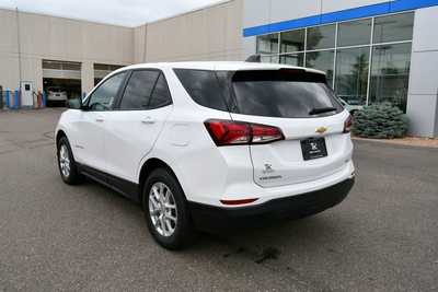 2023 Chevrolet Equinox, $23000. Photo 5