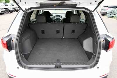 2023 Chevrolet Equinox, $23000. Photo 7