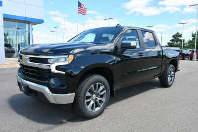 2025 Chevrolet 1500 Crew Cab, $51595. Photo 2