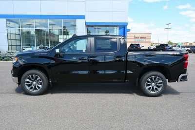 2025 Chevrolet 1500 Crew Cab, $51595. Photo 3