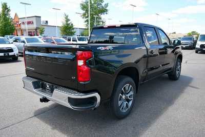 2025 Chevrolet 1500 Crew Cab, $51595. Photo 6