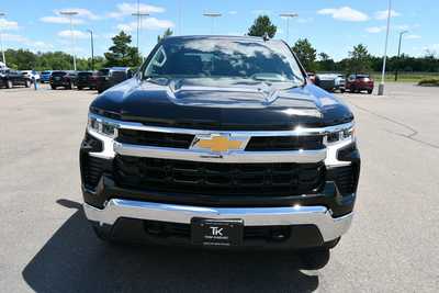 2025 Chevrolet 1500 Crew Cab, $51595. Photo 9