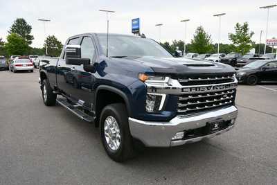 2022 Chevrolet 3500 Crew Cab, $54750. Photo 10