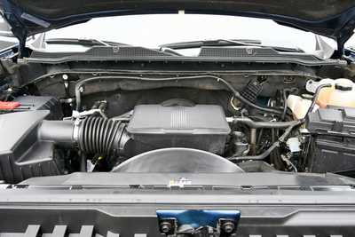 2022 Chevrolet 3500 Crew Cab, $54750. Photo 12
