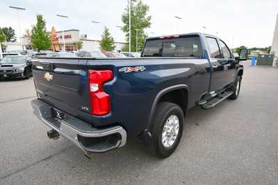 2022 Chevrolet 3500 Crew Cab, $54750. Photo 8