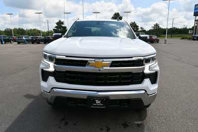 2025 Chevrolet 1500 Crew Cab, $51595. Photo 9